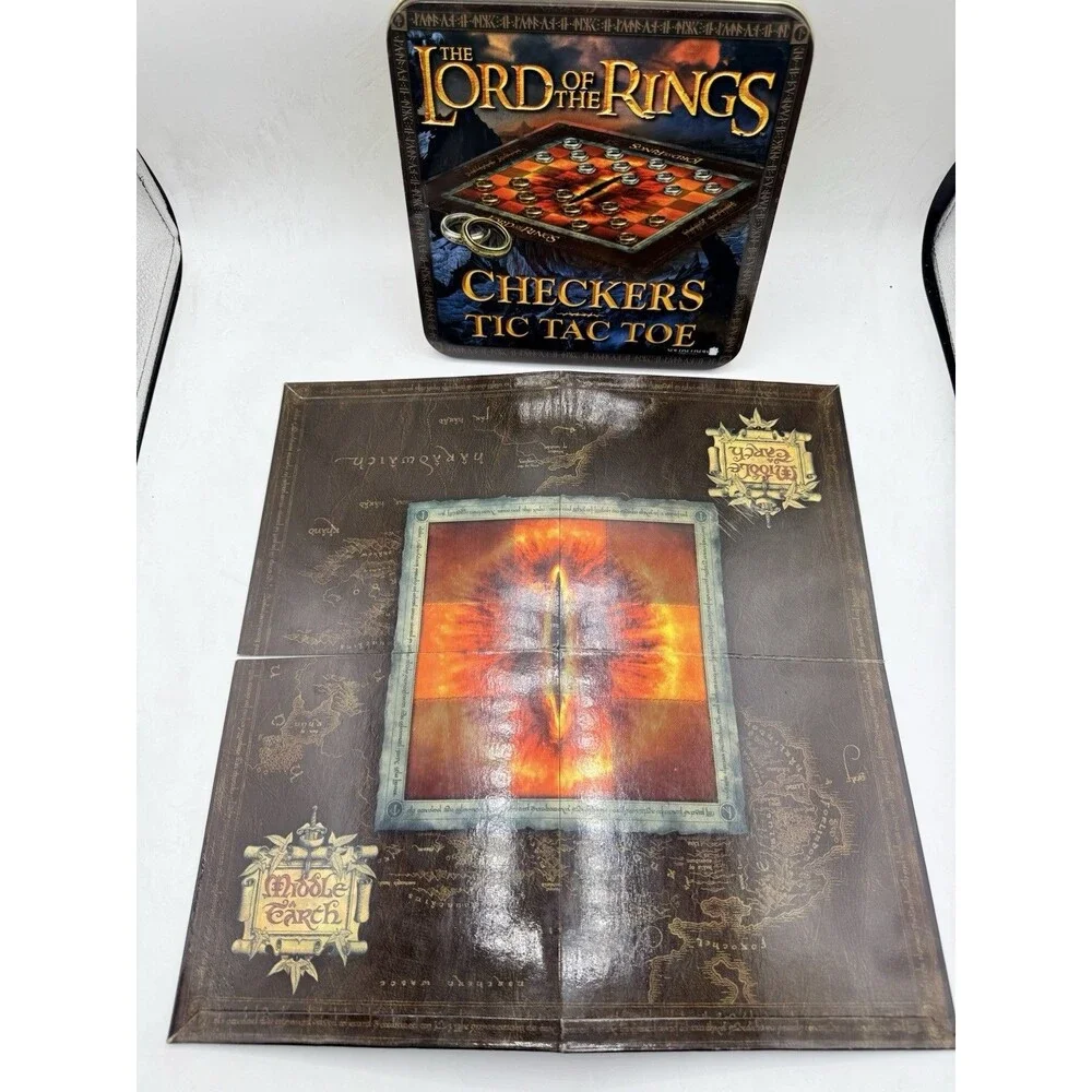The Lord of the Rings Checkers Tic Tac Toe Game in Collectible Tin Complete